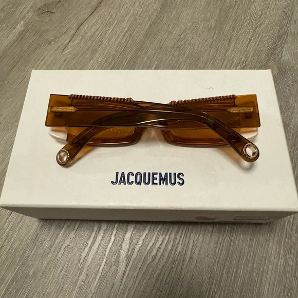 Jacquemus Les Lunettes 97 Sunglasses - Picture 7 of 10